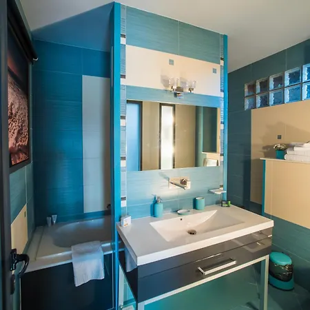 Simple Self Check In 布加勒斯特