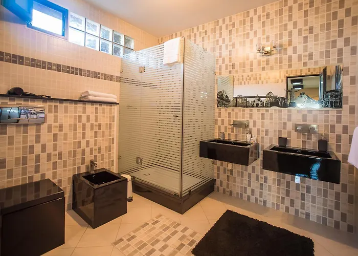 Simple Self Check In